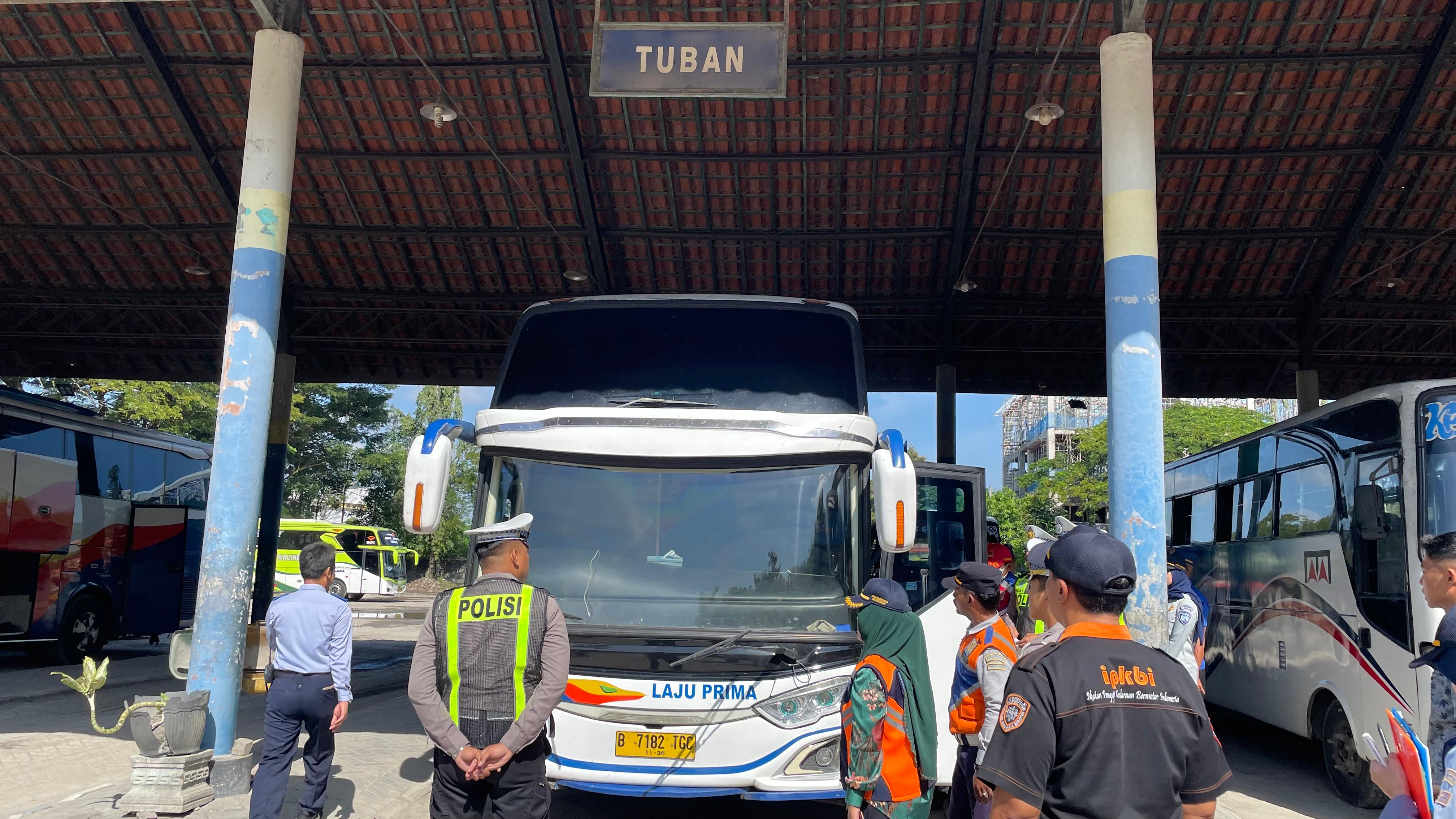 Pemkab Bojonegoro Gelar Operasi Gabungan Ramp Check, Pastikan Angkutan Umum Layak Jalan