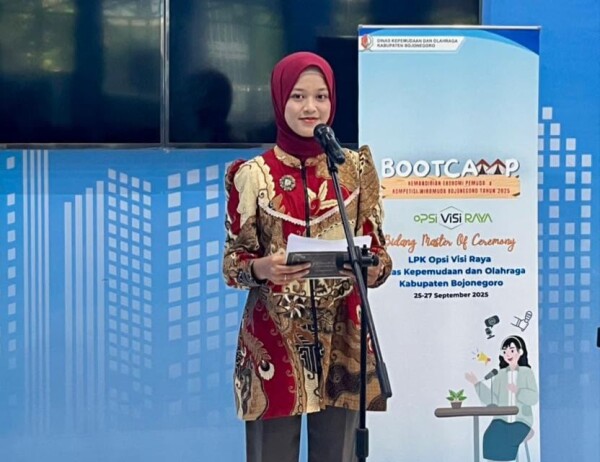Alumni Bootcamp Dinpora Bojonegoro Sukses Kembangkan Bakat, Kini Aktif Menjadi MC Profesional