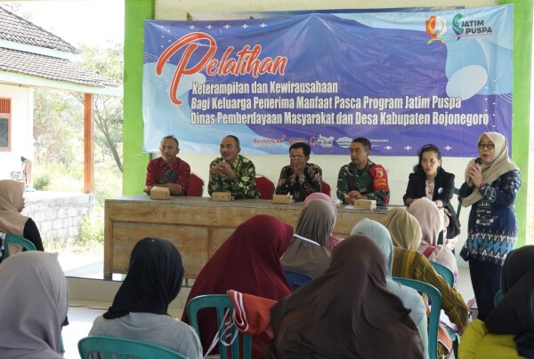 Rangkaian TMMD di Bojonegoro, DPMD Gelar Pelatihan Kewirausahaan Dorong Lahirnya UMKM Baru di Kedungadem
