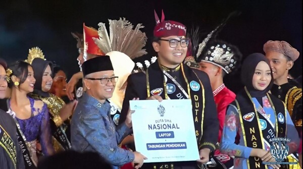 Fachri Akbar Siswa SMAN 1 Bojonegoro Raih Prestasi Membanggakan, Terpilih Jadi Duta SMA Nasional 2026