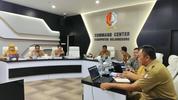 Gambar utama untuk artikel: Pemkab Bojonegoro Terus Percepat Transformasi ke PEMDI, Fokus Dampak Nyata bagi Masyarakat