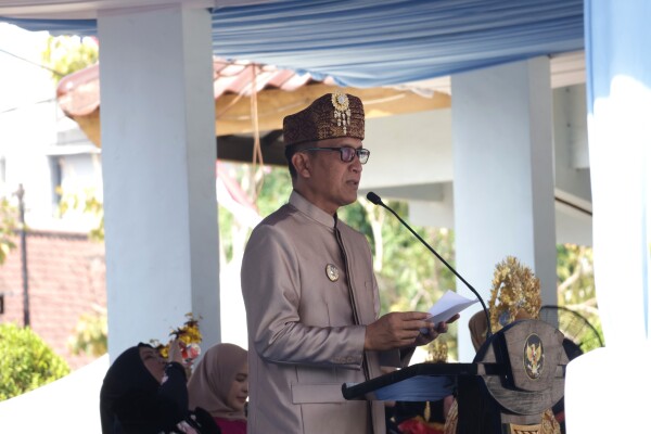 Gambar utama untuk artikel: Puncak Hari Jadi Ke-349, Ini Capaian Pemerataan Pembangunan Bojonegoro yang Dirasakan Masyarakat